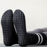 3-Pack Anti-Slip Yoga Socks - Grippy Non-Slip Pilates Dance Fitness Socks for Women(Black, white, dark grey)