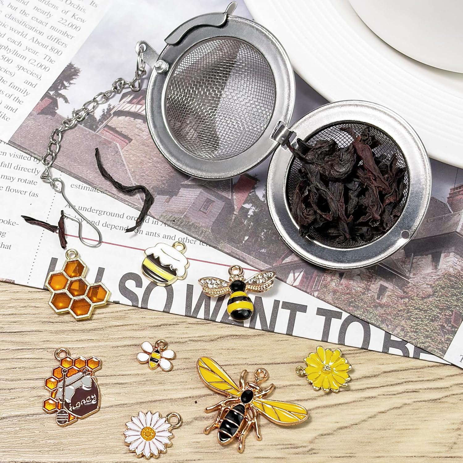 8Pcs Tea Ball,2.1 inch Tea Infuser for Loose Leaf Tea,Teas Strainer with Honey Bee Set Pendant,Loose Leaf Teas Steeper for Flavoring Herbal Spices and Seasonings
