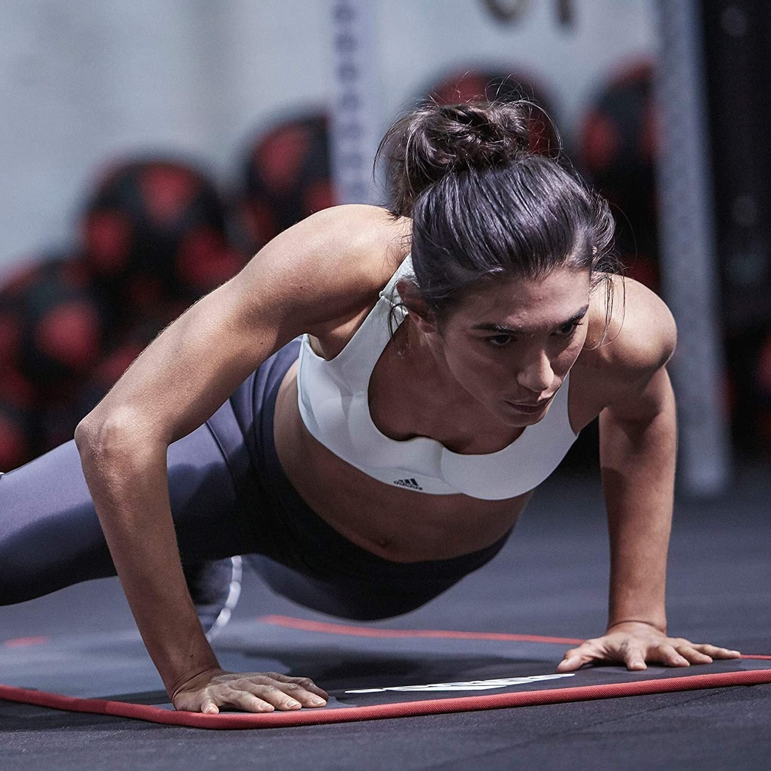 Red - Sports & Fitness > Exercise