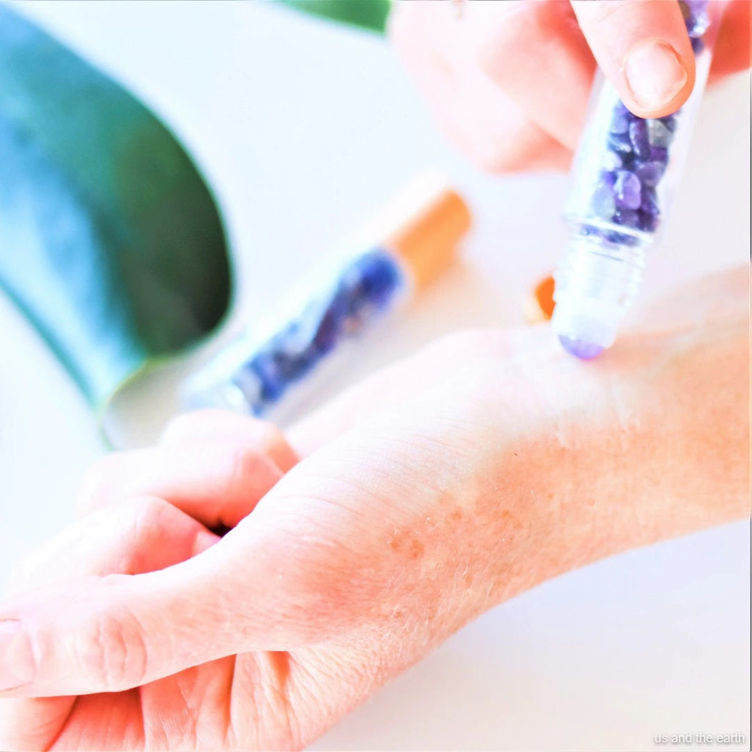 Essential Oil Crystal Gemstone Roller Bottle - Health & Beauty > Massage & Relaxation > Massage Oils