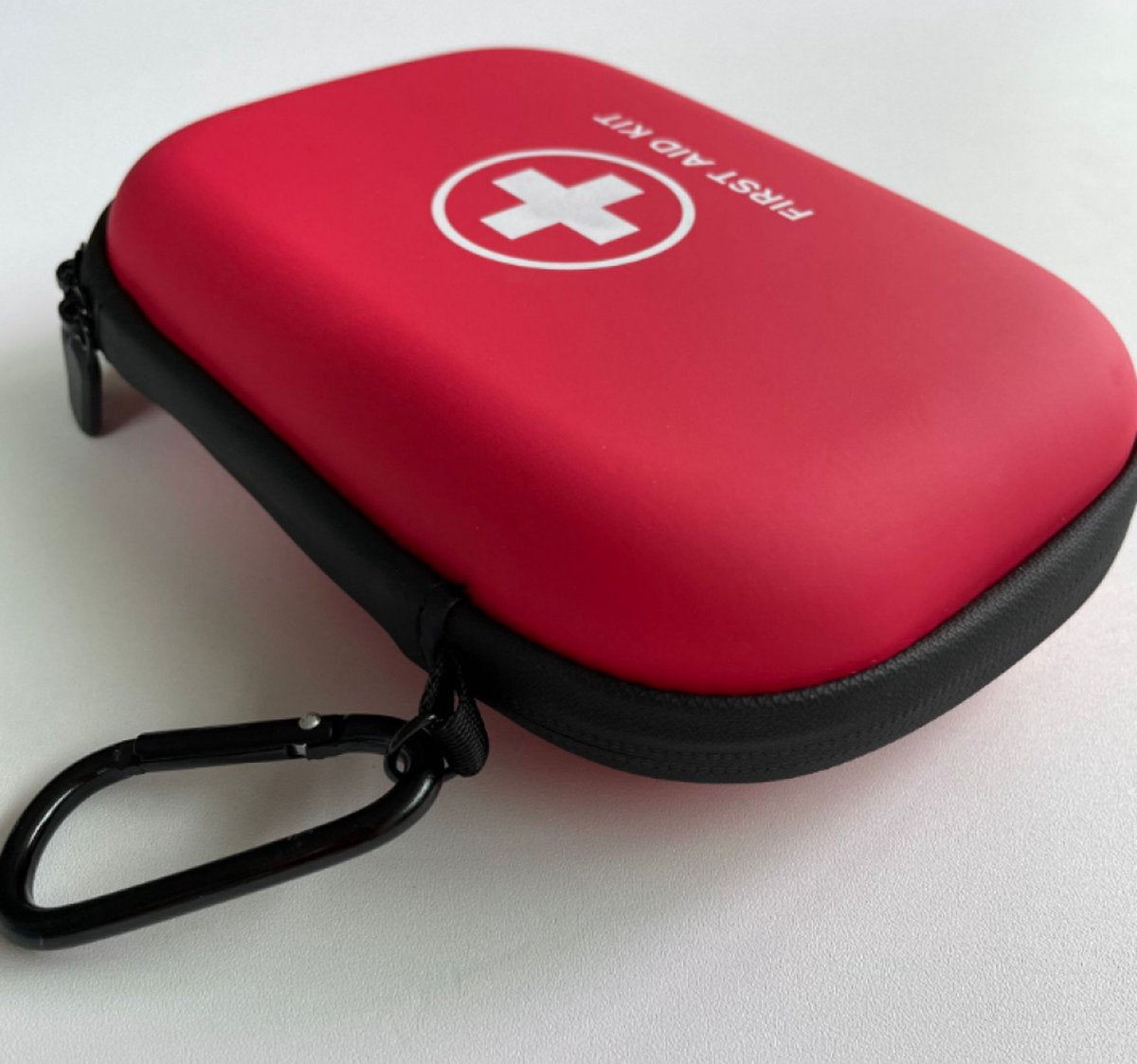 Premium First aid kit - First aid kit - Survival kit outdoor emergency kit - First aid kit sports - First aid sports bag - Red - First aid kit - First aid drum - PU - red - 17.6*12*5.5cm
