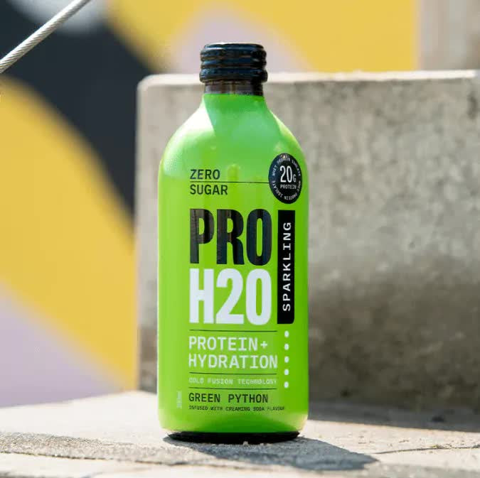 Premium PRO H20 Sparkling 20g Protein Hydration Drink Zero Sugar Hydrate - Green Python