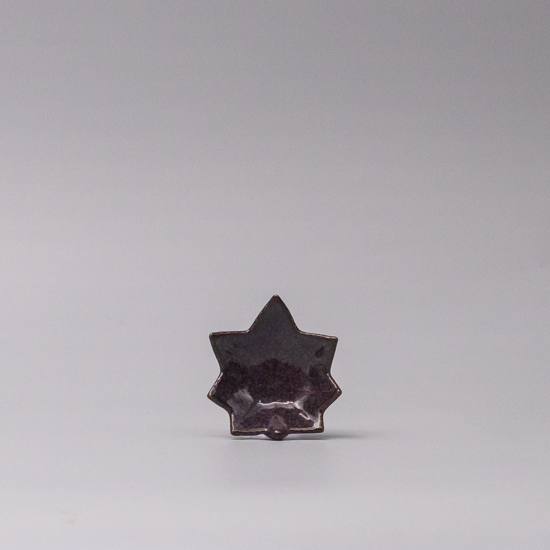 Sauce Dish Maple Leaf 6cm Rasin