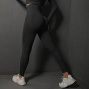 Size M Black Seamless High-Waisted Premium Yoga Pants for Women - Lift Workout Leggings for Running, Gym, and Fitness