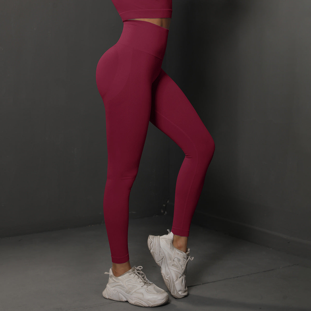 Size M Claret Red Seamless High-Waisted Premium Yoga Pants for Women - Lift Workout Leggings for Running, Gym, and Fitness